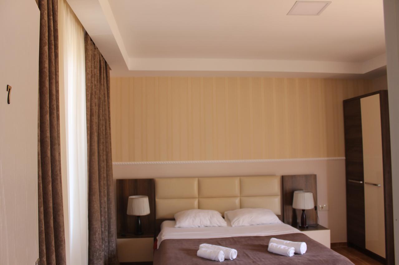 Seazone Hotel Sekvetili Kültér fotó