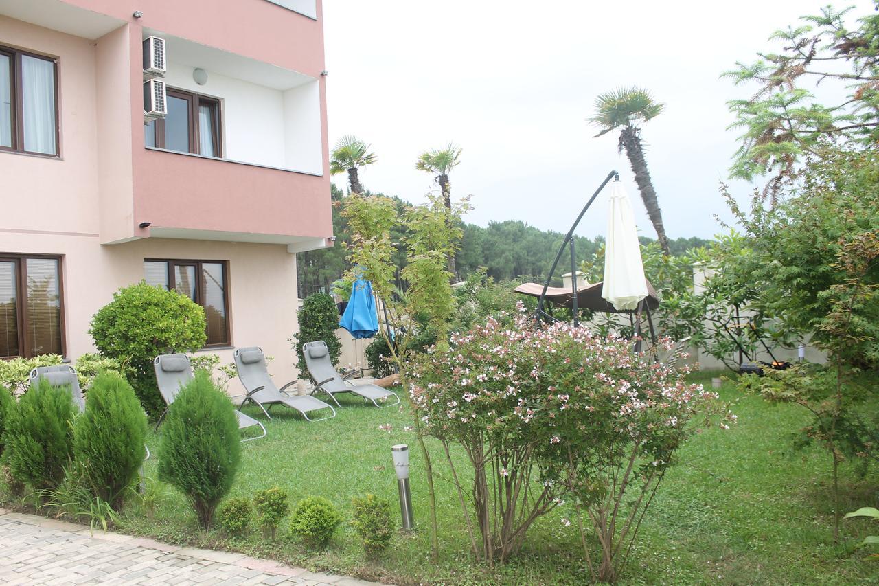 Seazone Hotel Sekvetili Kültér fotó